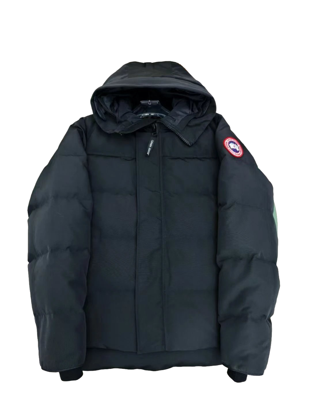Canada Goose
Down Jacket